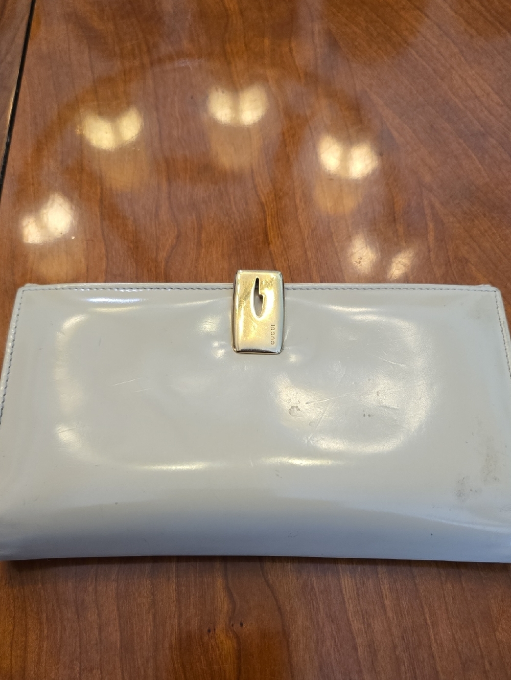 Gucci Cream Patent Leather Wallet with Gold Hardware